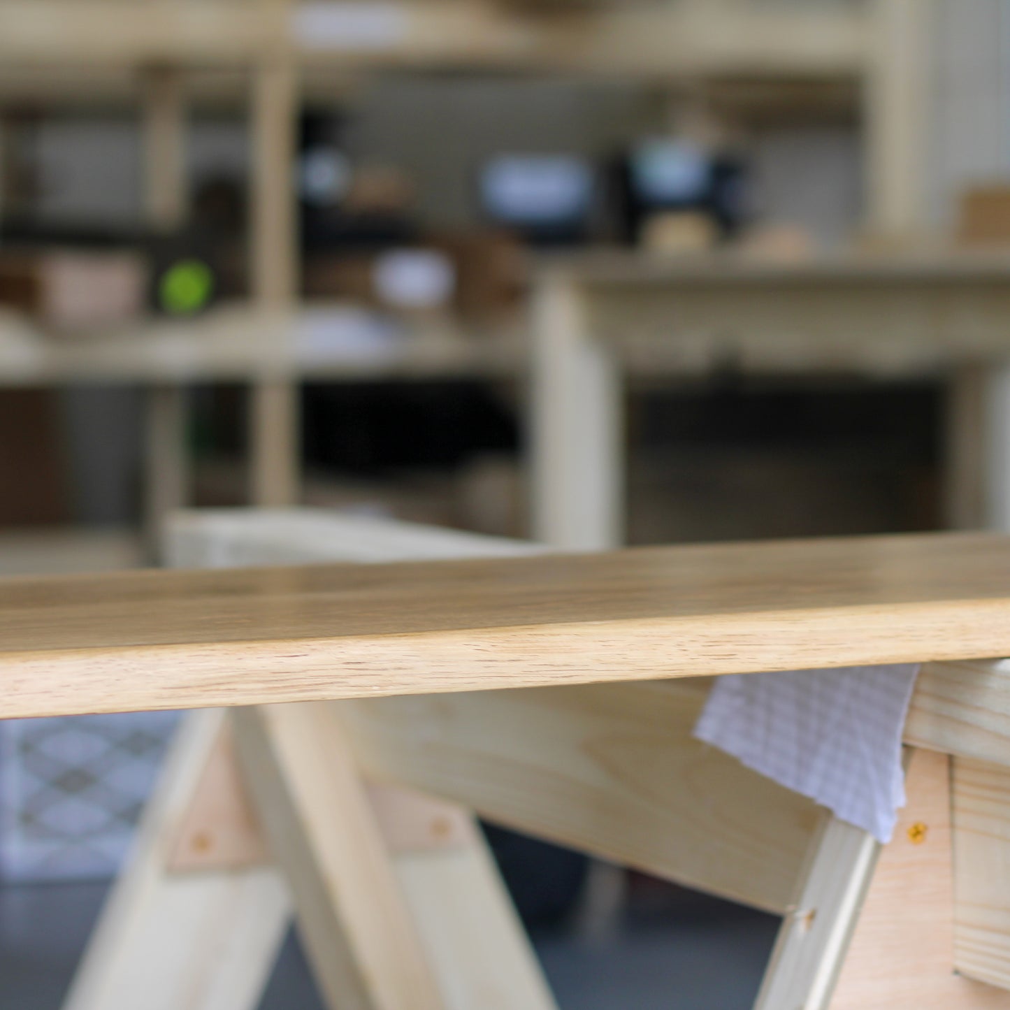 Oak Shelf, 2cm Thick - Waney Edge - Ivel & True