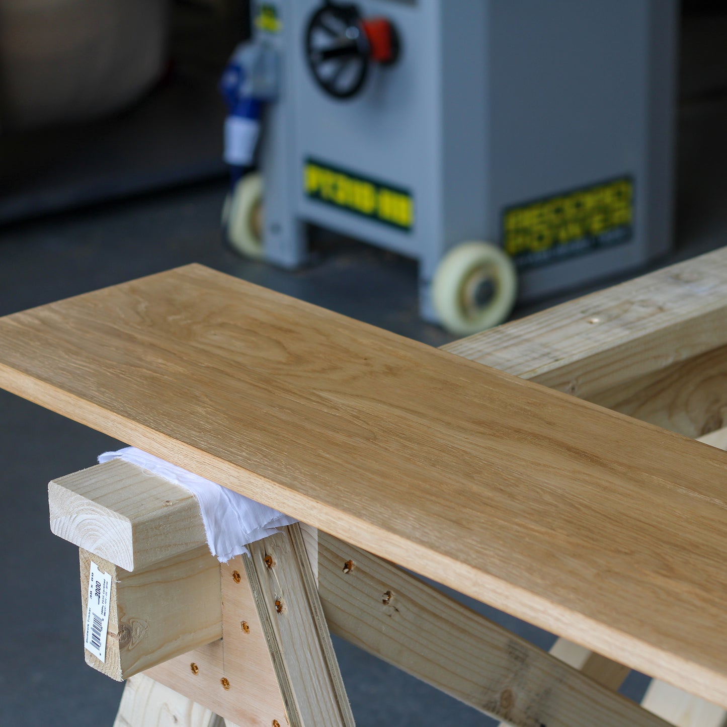 Oak Shelf, 2cm Thick - Straight Edge - Ivel & True